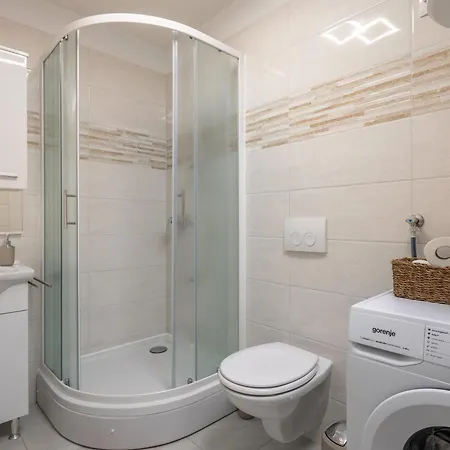 Xenia - Happy Appartamento *